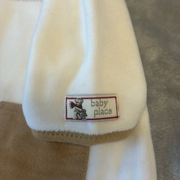 The Children's Place - soft plush/velour lined romper/sleeper. 6-9 months - Picture 3 of 4